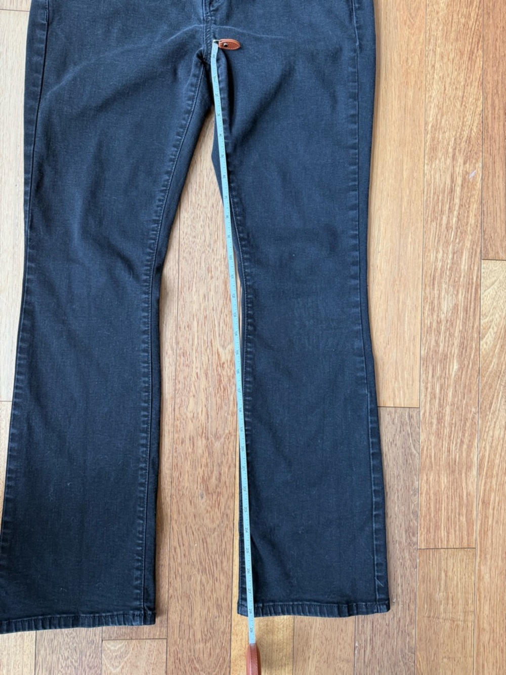 Women's Apt. 9° Tummy Control Bootcut Jeans - Picture 13 of 13